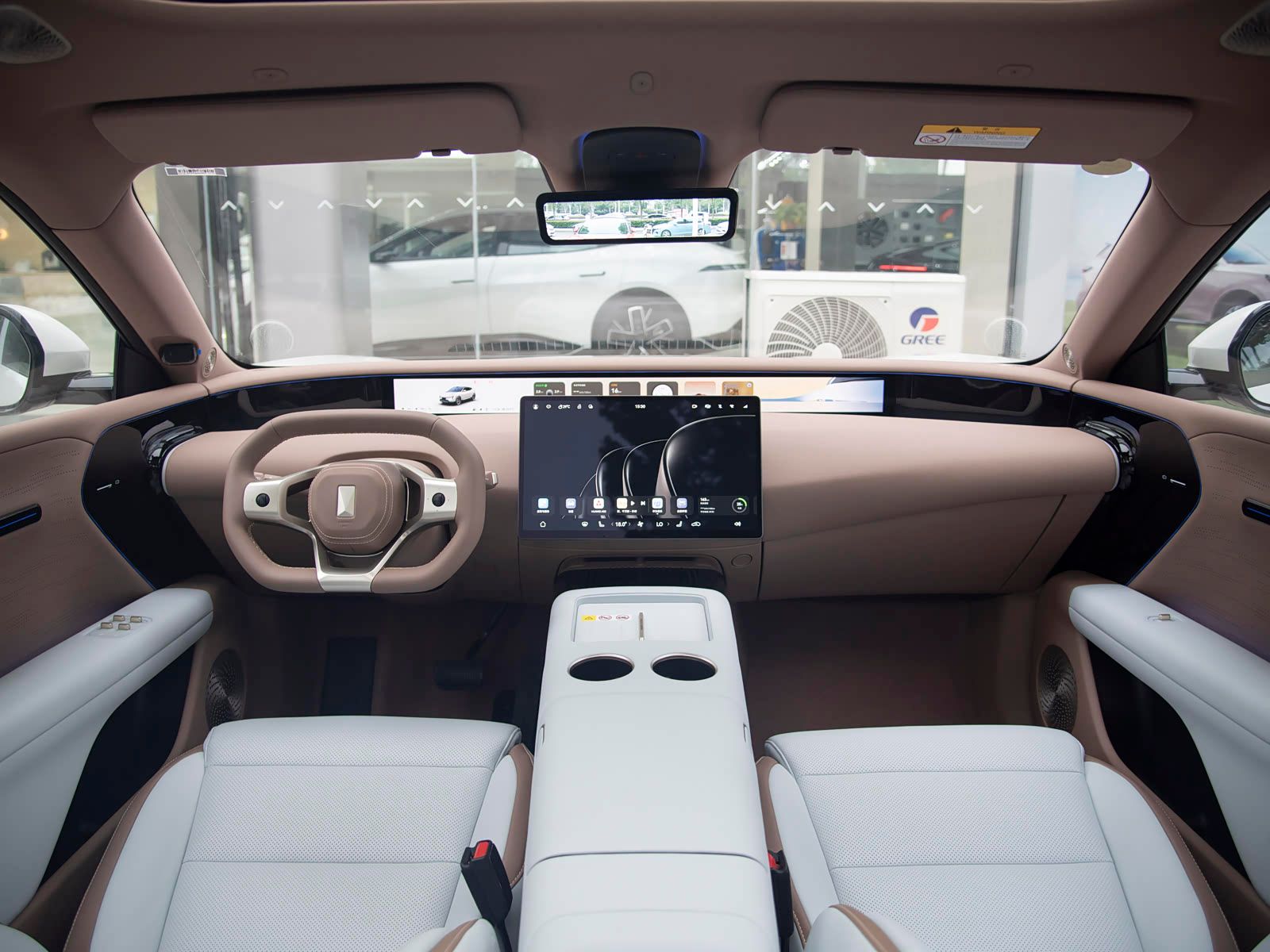2026-elite-reev-rwd-10.jpg