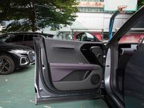 2026-ultra-ev-awd-09.jpg